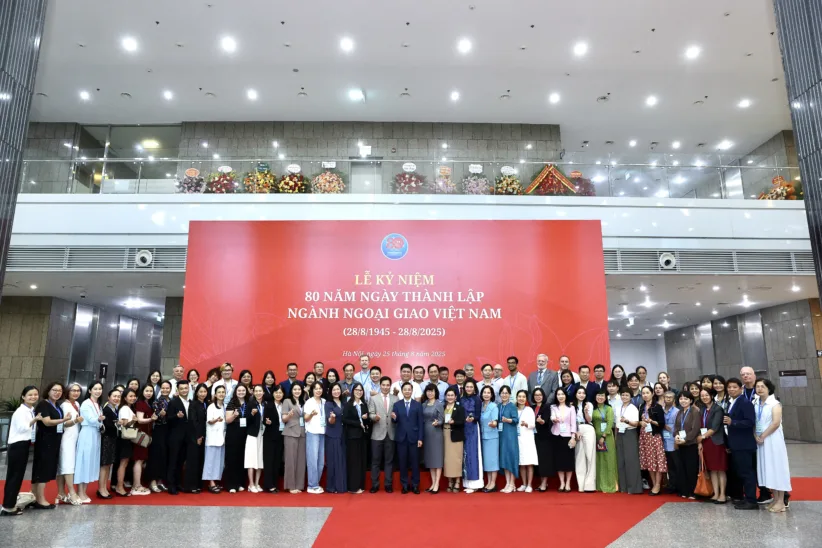 243 NPA Vietnam attending MOFA meeting with ING Os 26082025 1