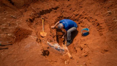 Mar 27 Bombs found in Phonthong Bachiang CPS 027