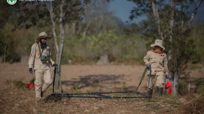 9 Jan 500 Pound Destroy in Taen vilalge Ta Oy district Saravane 008